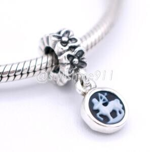 Authentic Pandora Sagittarius Cameo Charm - 790500CAM12